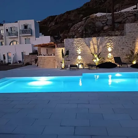 Plaka's Petite Seaside View Appartement Pláka